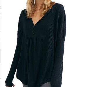 FREE PEOPLE Henley Tee In Black